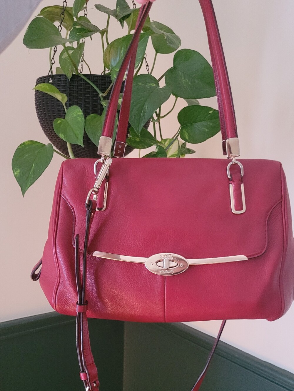 Coach Madison East West Turnlock Satchel Red